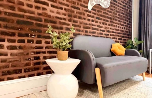 Bushwick Apartment | Take a break and unwind at this peaceful studio with multiple windows