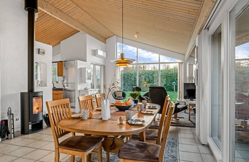 Sjaelborg House | "Takenya" - 350m to the fjord by Interhome