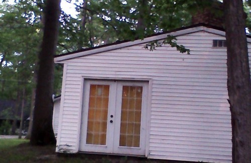 Prudenville House | Taking bookings for fall and winter. Easy access to trails/lake.nn