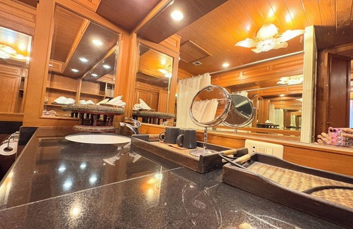 Maha Sarakham Hotel | Taksila Hotel