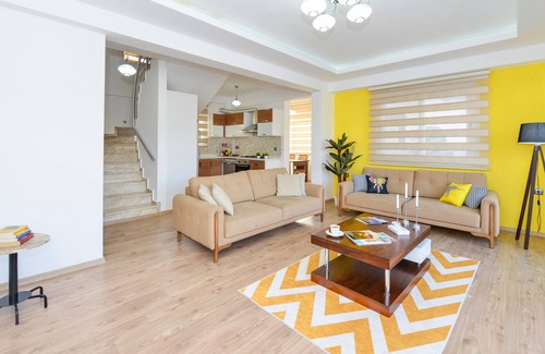Ciftlik Villa | Tala Villa 10-4 Bedroom