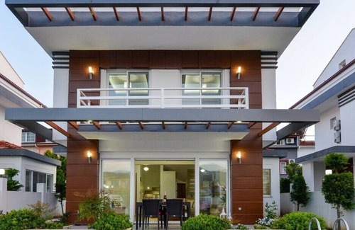 Ciftlik Villa | Tala Villa 10-4 Bedroom
