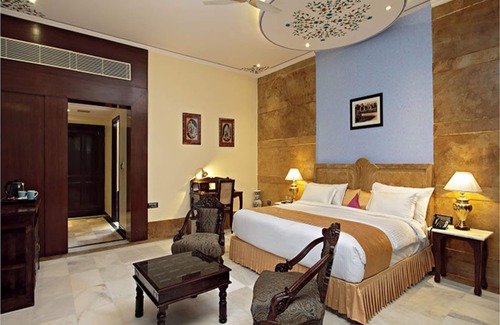 Amer Hotel | Talai Bagh Palace