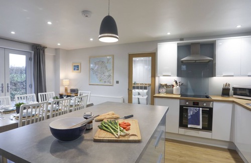Brynsiencyn Cottage | TALFAN COTTAGE, family friendly, with open fire in Brynsiencyn