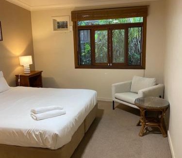 Suffolk Park Hotel | Tallow Beach Motel