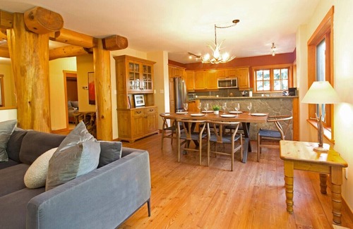 Nordic Estates Apartment | Taluswood 16 - 3BRM Home