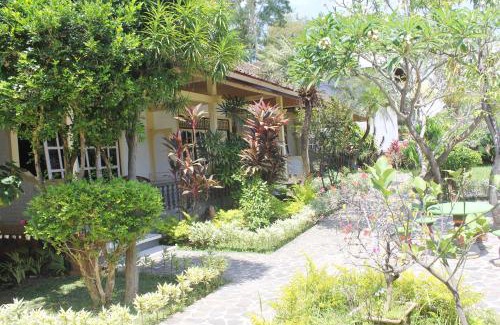 Lovina Hotel | Taman Lily's Hotel