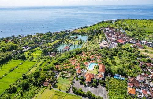 Tumbu Village Resort | Taman Surgawi Resort & Spa