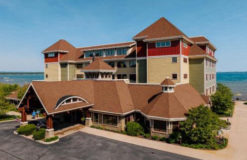 Traverse City Cabin | Tamarack Lodge