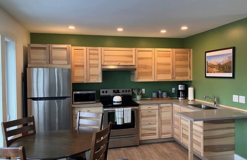Golden House | Tamarack Suite Hillside