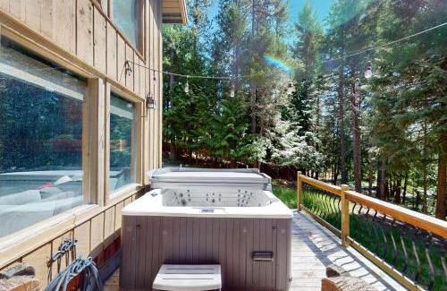 Whitefish House | Tamarack Tranquility