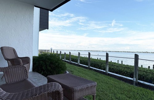 Englewood Condo | Tamarind – 2BR Condo with Lemon Bay Views