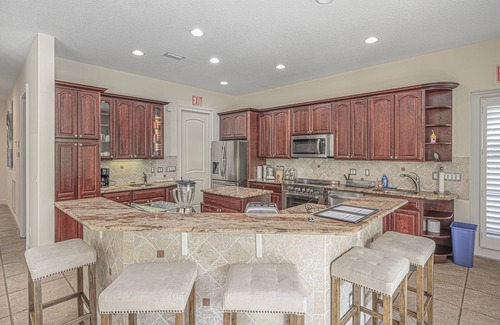 Fort Pierce Shores House | Tamarind House: Beautiful Hutchinson Island Home Steps From the Beach, Huge Pool