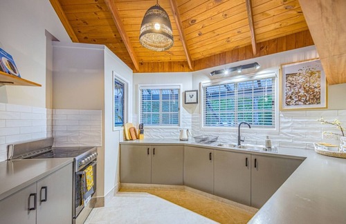 Eagle Heights House | Tamborine Mountain Getaway