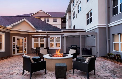 Oldsmar House | Tampa Bay Retreat: Kitchen Suites, Outdoor Pool & Breakfast | 4 Units
