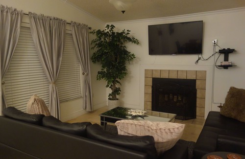 University Condo | Tampa Condo - GOLF/BUSCH GARDENS/ADVENTURE ISLAND/MOFFITT/BEACHES/DISNEY