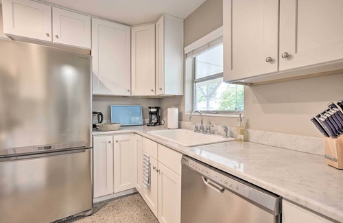 Bay Crest Park House | Tampa Home Near Boat Ramp ~ 10 Mi to Dtwn!