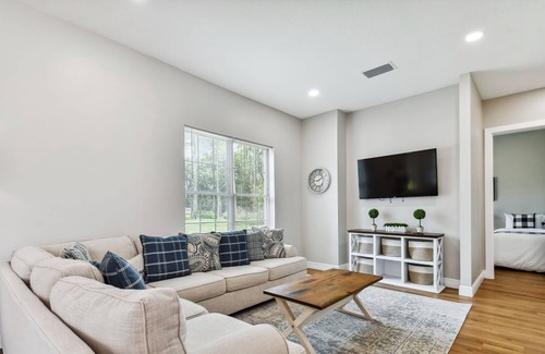 Lutz Other | Tampa's immaculate private paradise heated pool lake house 1 acre