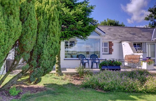 Llangain House | Tan y Lan Fach - One Bedroom House, Sleeps 2