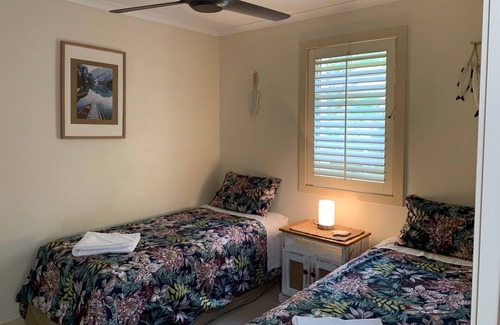 Brisbane Waterfront Villa | Tangalooma Resort Villa 19 Beachfront Villa Moreton Island