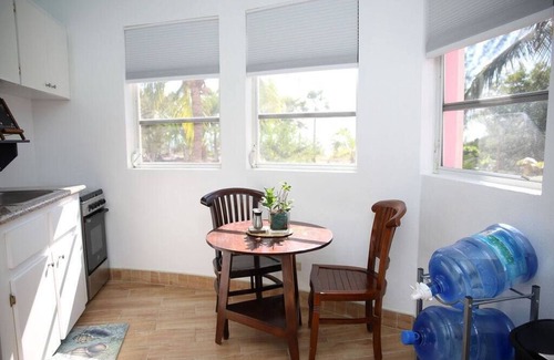 Nassau Apartment | Tangerine Sunsets Castaway, Tangerine Sunsets Castaway