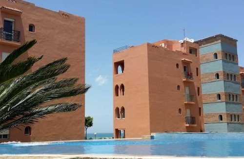 Briech Apartment | TANGIER/ASILAH APPART. 5pl, EQUIPPED + WIFI + CLIM, FACE SEA