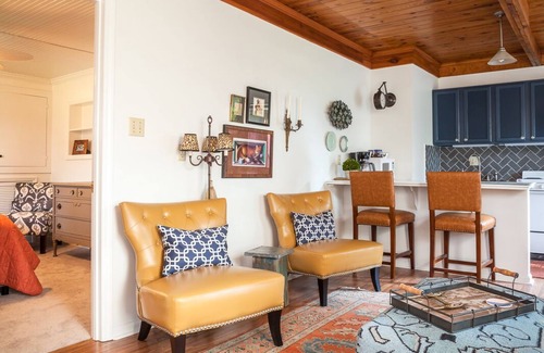 Southern Pines Apartment | Tanglewood Farm - Fox Den Suite 1 BR/1BA Private Apartment on Horse Farm