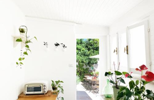 Alghero Apartment | Tap Apartments - in Independent House with Private Garden