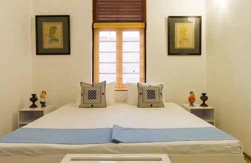 Kollupitiya Bed & Breakfast | Taprobane Room - The Little Townhouse