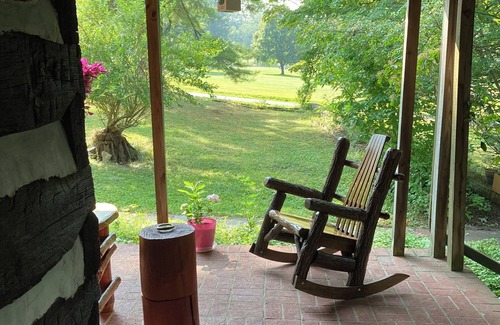 Foxburg Cottage | Tarry Moore Cottage . on Foxburg's historic fairways