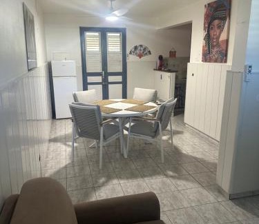 Tartane House | Tartane.beach.spa 2
