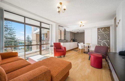 Port Macquarie Apartment | Tasman Towers 16