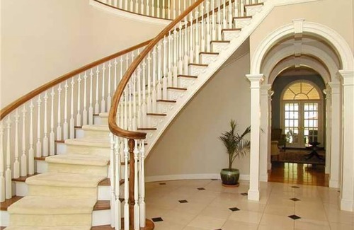 Simsbury House | Taste of New England; The perfect getaway