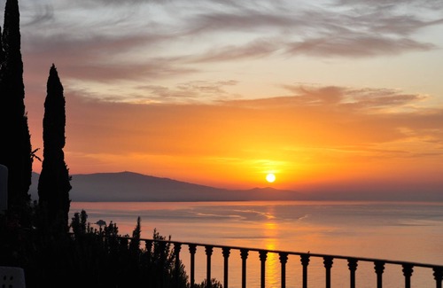 Almunecar House | tasteful conditioning, sea view (180 degrees), quiet/airy location