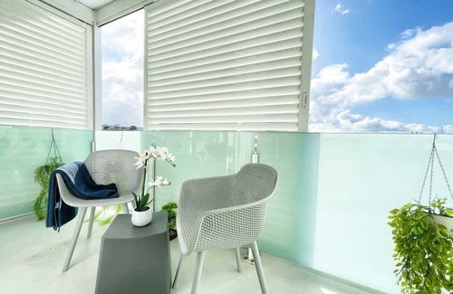 Auckland Central Business District Apartment | Tasteful Luxury Modern AC 2BR Next to Albert Park
