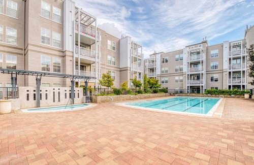 Santa Clara Apartment | Tasteful Santa Clara 2BR w/Balcony, nr Mall & Eateries, by Blueground