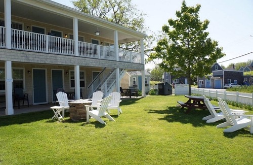 Block Island Apartment | Tasteful Studio Ideal for Couples