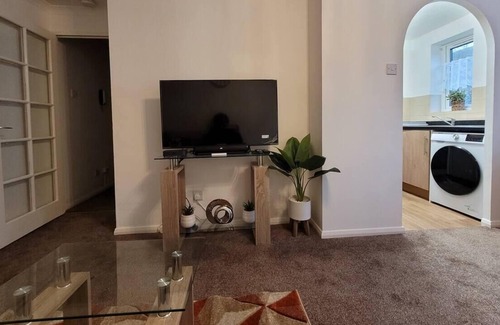 Belvedere Apartment | Tastefully decorated 1 bed flat near AbbeyWood