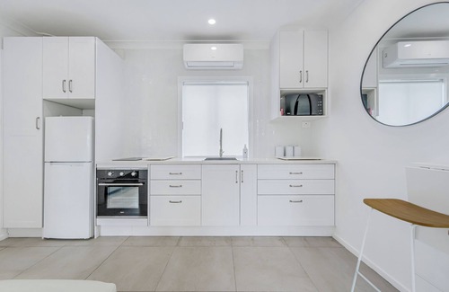 Crescent Head Apartment | Tastefully Renovated 1 Bedroom Unit