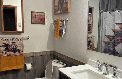 Walden House | Tatanka Suite at Eagles Watch