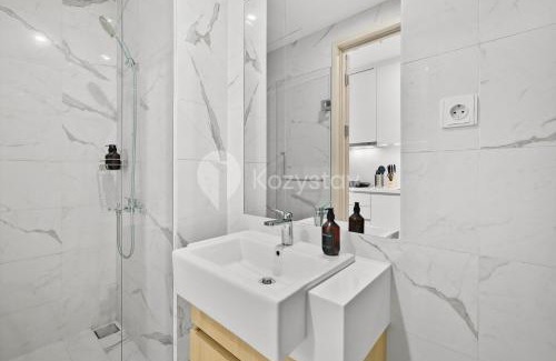 Cilandak Apartment | Taveli by Kozystay - TB Simatupang