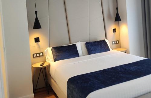 L'Escala Hotel | Taverna de la Sal Boutique Hotel