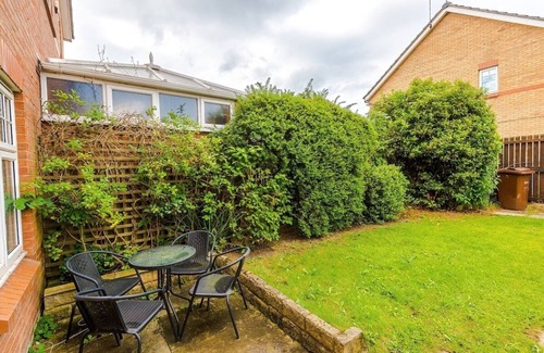 Holbeck House | Tavistock Way | Short Lets Accommodation Leeds