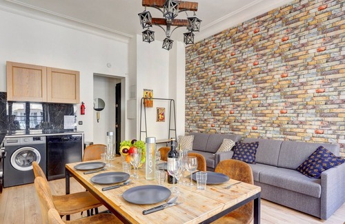 Quartier Sainte-Avoye Apartment | TBS 17 - Elegant 87 m² near the Louvre