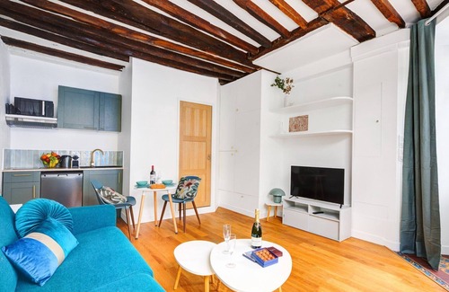 Quartier Sainte-Avoye Apartment | TBS 303 - Splendid suite in the Marais district