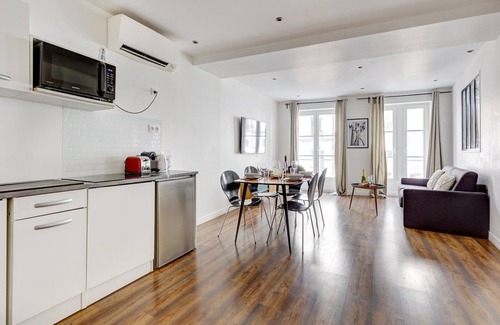 Arts-et-Metiers Apartment | TBS 305 - Cosy, central apartment in Paris 2