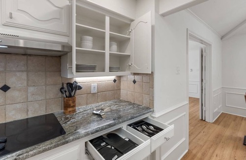 Far North Dallas House | TCH - Spacious 4bd/3.5ba home in Dallas with Pool