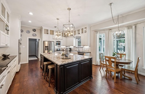 Fort Worth House | TCH -Spacious 4bd/4ba home in Fort Worth with Pool