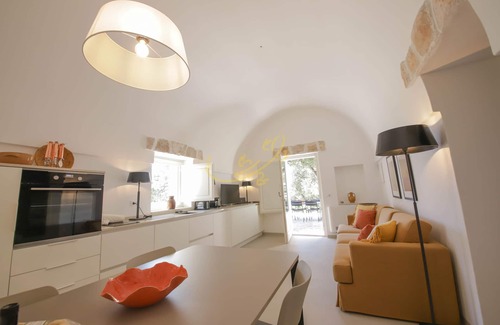 Impalata Villa | TD Trullo Morena Charming Trullo,Stunning Sunsets