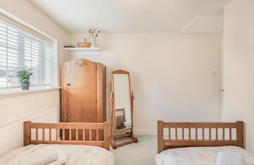 New Forest District House | Tea Pot Cottage
